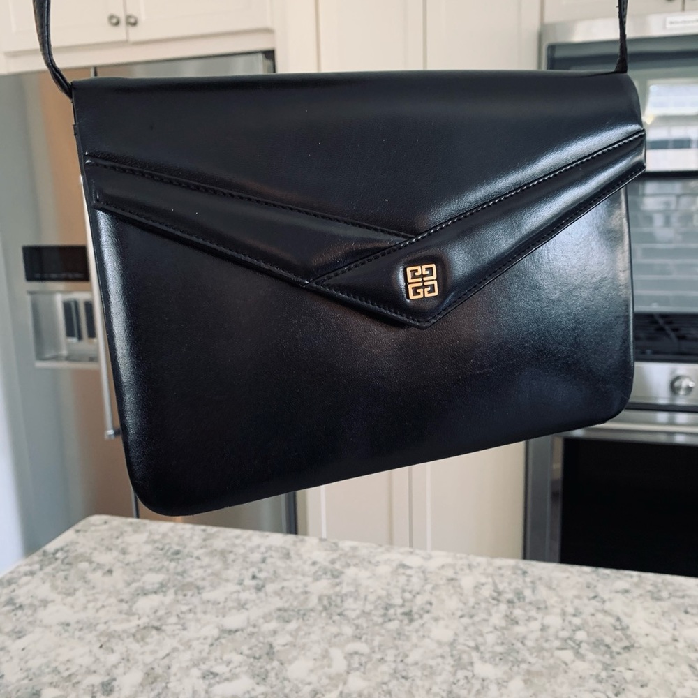 GIVENCHY Shoulder Bag